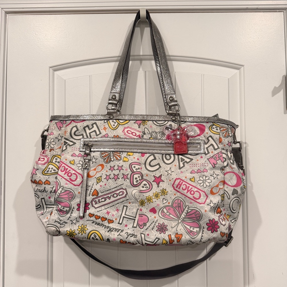 Rare coach Poppy Butterfly Graffiti Diaper F16219 Gym Tote